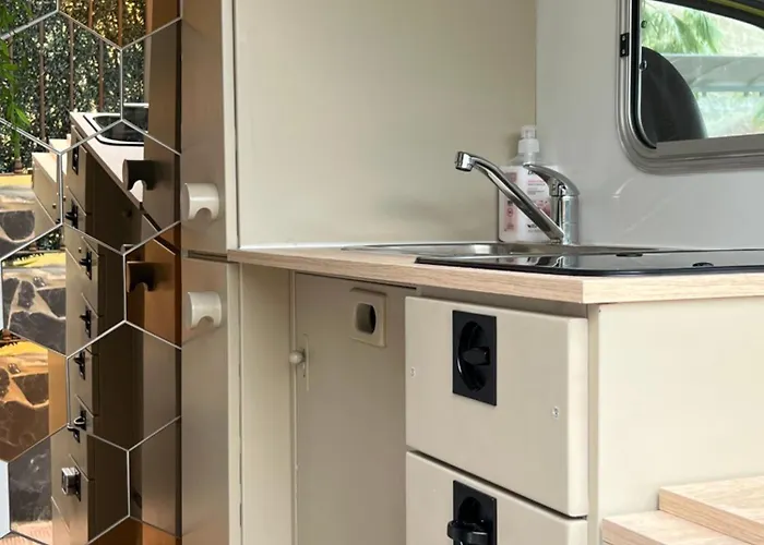 Campeggio On Road- Feel Freedom With Campervan!